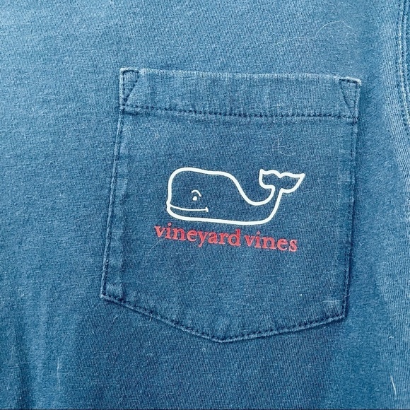 Vineyard Vines Happy Holidays Santa Whale Navy Blue Long Sleeved Tee Large 14 - Picture 5 of 8